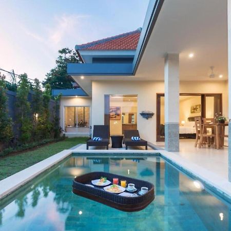 Kubu Petitenget Suite Seminyak Экстерьер фото